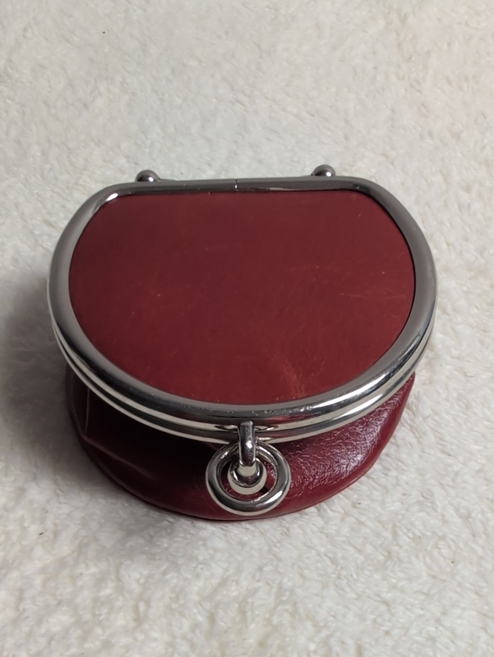 Danier Compact Maroo Leather Coin Purse with Silver Hardware